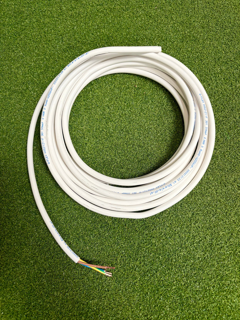 Straight Cables
