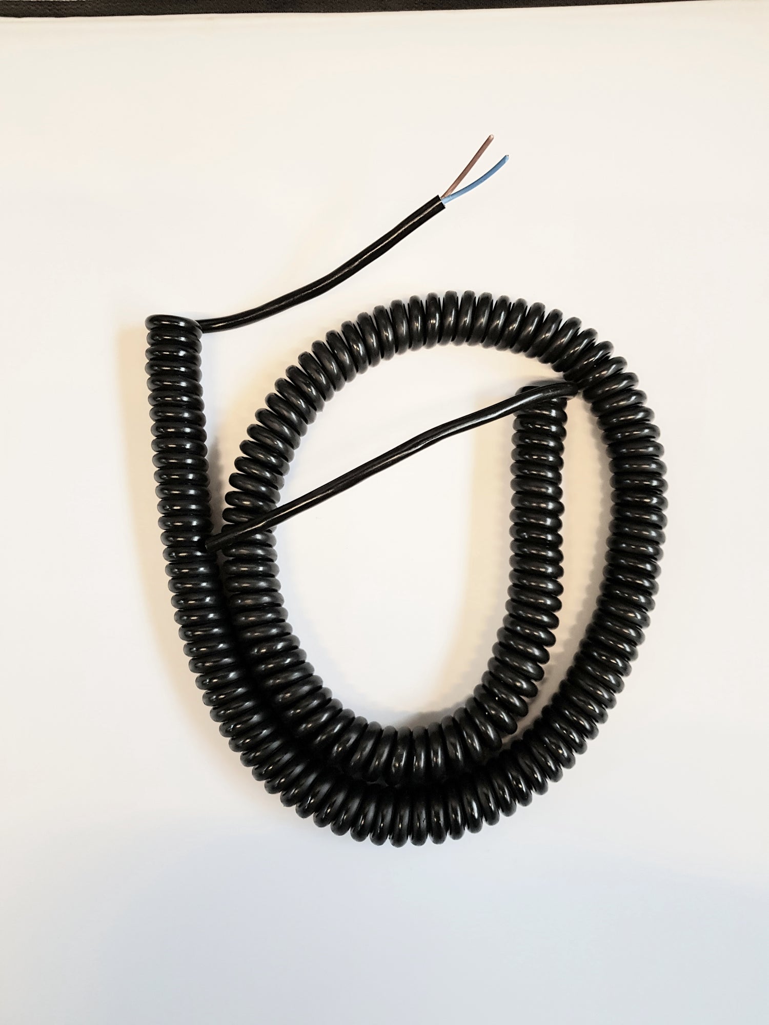 2 Core 1sqmm Black Coiled PUR Power / Data Cable