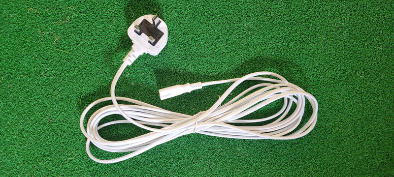 UK MAINS PLUG 3A TO IEC C7 (figure 8) POWER LEAD STRAIGHT 5M