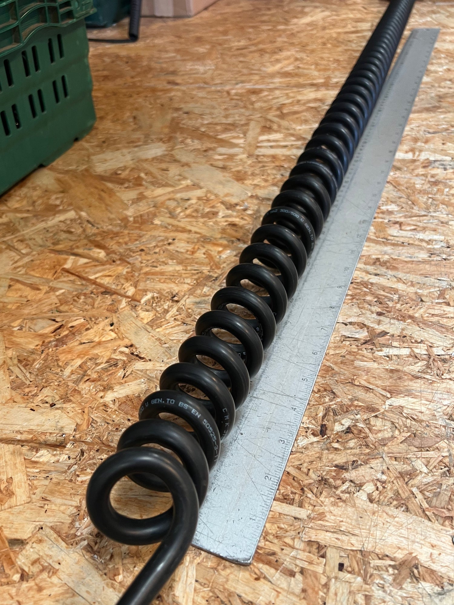 7 CORE 1.5sqmm COILED BLACK LSZH CABLE