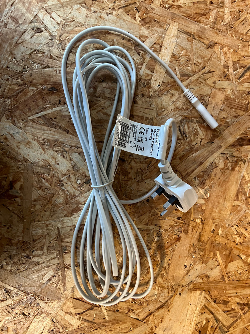 UK Mains Plug with 3A Fuse to 'Figure 8' (C7) Mains Straight Cable Lead in White