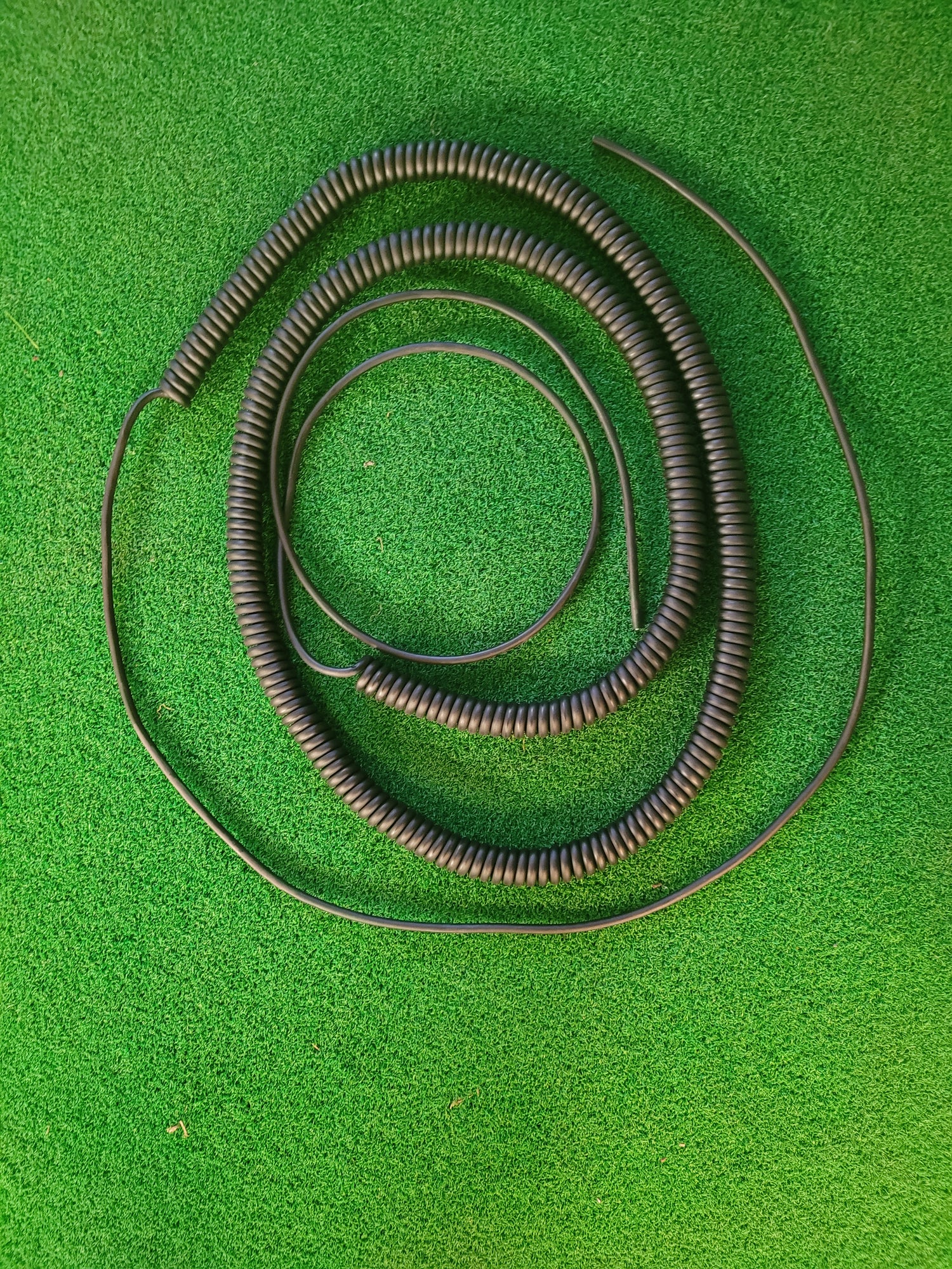 4 CORE 0.22sqmm (24awg) COILED BLACK PUR DATA / POWER CABLE with 1m straights either end
