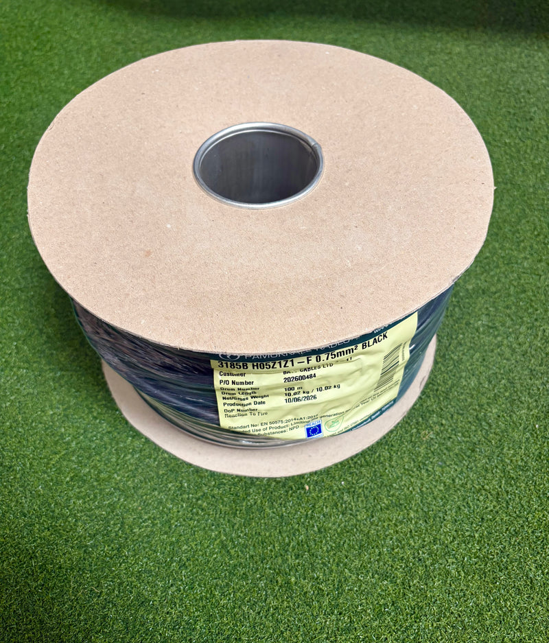 5-adriges 0,75 mm² weißes, gewendeltes LSZH-Netzkabel