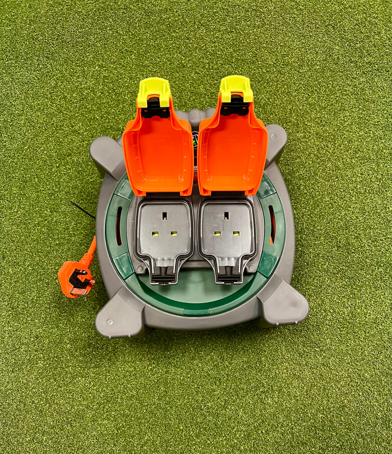 Outdoor 20m Cassette Reel with 2 Weatherproof Sockets